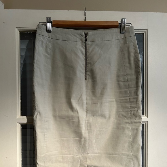 🇨🇦 Judith & Charles pencil skirt
🍁 Canadian brand 🍁 - Picture 7 of 8